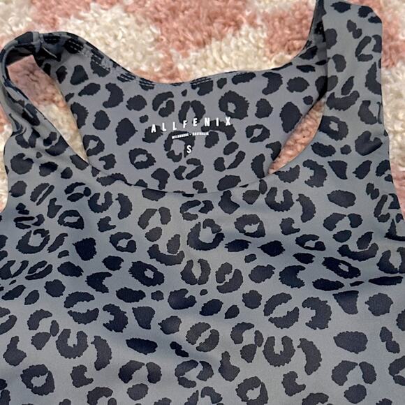 Anthropologie Allfenix Sports Bra Leopard Gray Charcoal Jagger Longbody - Picture 2 of 5